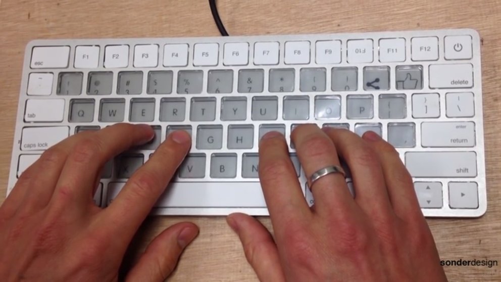 A Apple deve anunciar uma nova geração do seu teclado “Magic Keyboard”